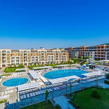 Premier With Pool & Sea View 4*