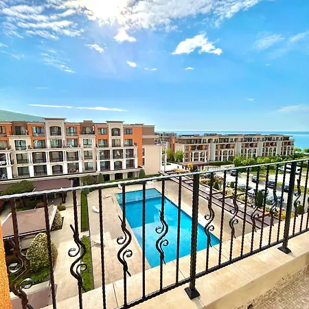 Premier With Pool & Sea View スヴェティ・ヴラス